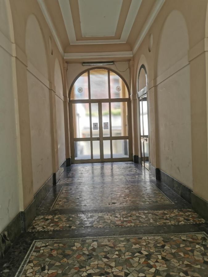 Vacancy Inalpi Arena Apartament *